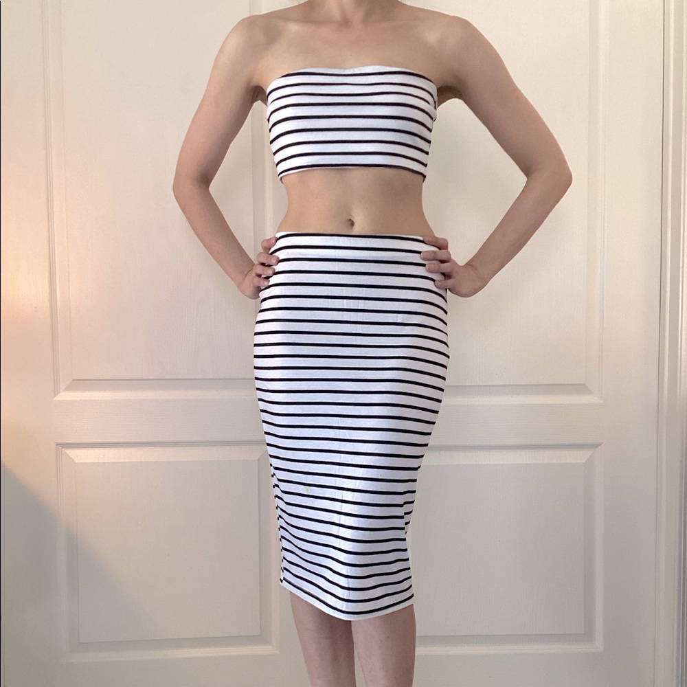 Black and White Striped 2pc Set Size S/M